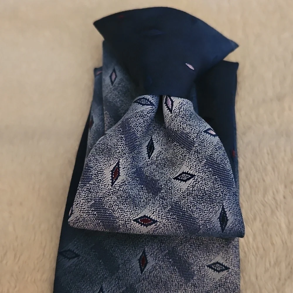 Windsor wide elevate